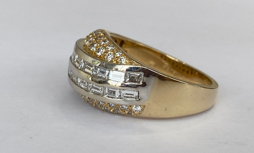 57 Bague jonc en or blanc et jaune 18K et diamants 58 Facettes ring
