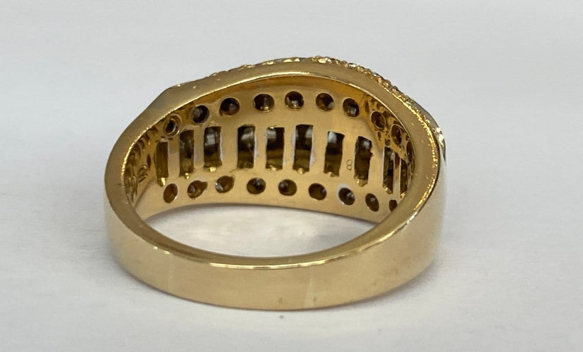 57 Bague jonc en or blanc et jaune 18K et diamants 58 Facettes ring