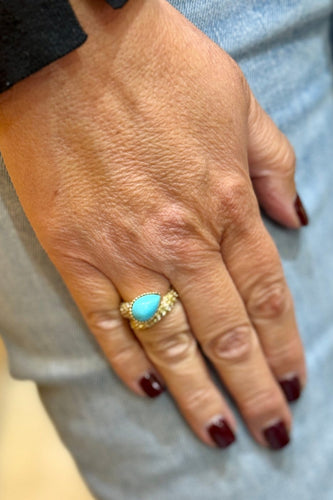 54 Boucheron Serpent Bohème - Bague en or jaune et turquoise 58 Facettes Sb