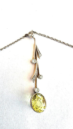 Collier pendentif en or blanc 18 ct avec diamants et péridot 58 Facettes 1921 F