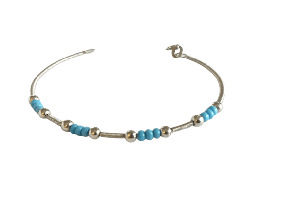 Bracelet en or blanc et turquoises
