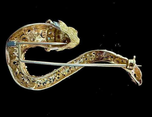 Broche chimère lion-serpent en or jaune, or blanc 18 carats et diamants 58 Facettes broche 43