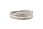 53 Bague contemporaine en or blanc 18 carats et diamants baguette 58 Facettes 19457
