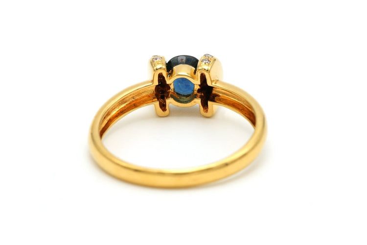 59 Années 70 - Bague en or jaune, saphir et diamants 58 Facettes 19774