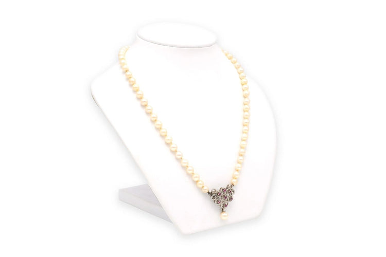 Collier années 70 en or blanc, perles et rubis 58 Facettes B278