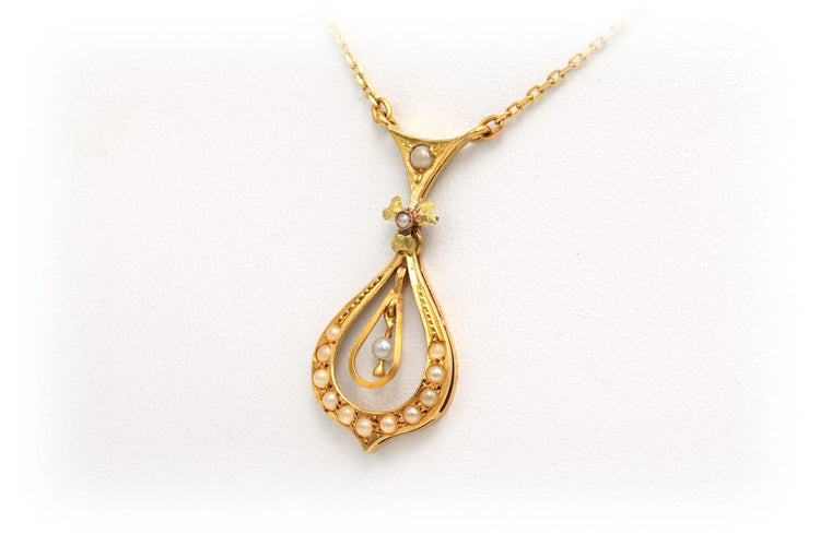 Art Nouveau - Collier en or jaune 18 carats et perles 58 Facettes B291