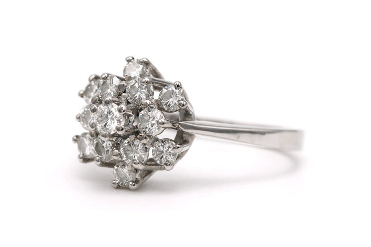 55 Bague contemporaine en or blanc 18 carats et diamants 0,56 ct 58 Facettes 23104