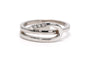 54 Bague contemporaine en or blanc et diamants taille brillant 58 Facettes B755