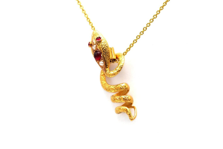 Art Nouveau - Pendentif en or jaune 18 carats, rubis et perles 58 Facettes 23270