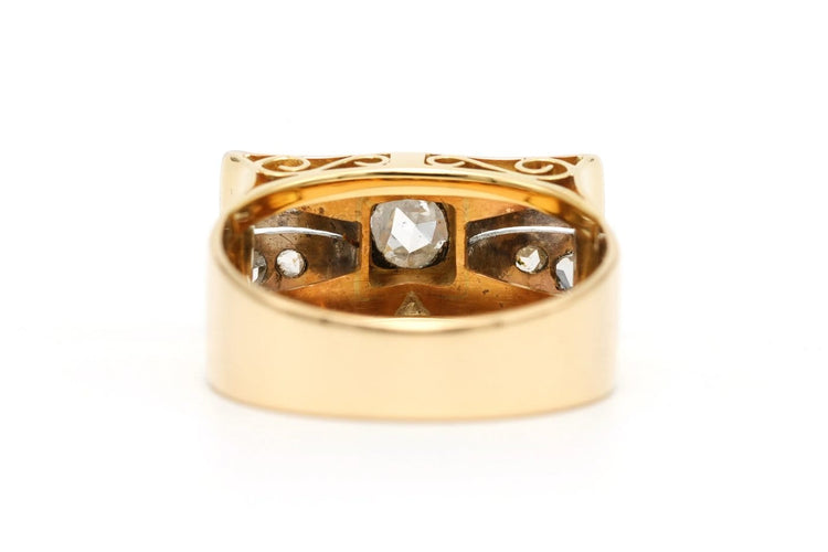 60 Art Déco - Bague en or jaune et blanc 18 carats et diamants taille rose 58 Facettes 23502