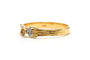 56 Bague contemporaine en or jaune 18 ct et diamant taille brillant 58 Facettes 23544
