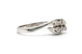55 Bague années 70 en or blanc 18 carats et diamants 58 Facettes 23337