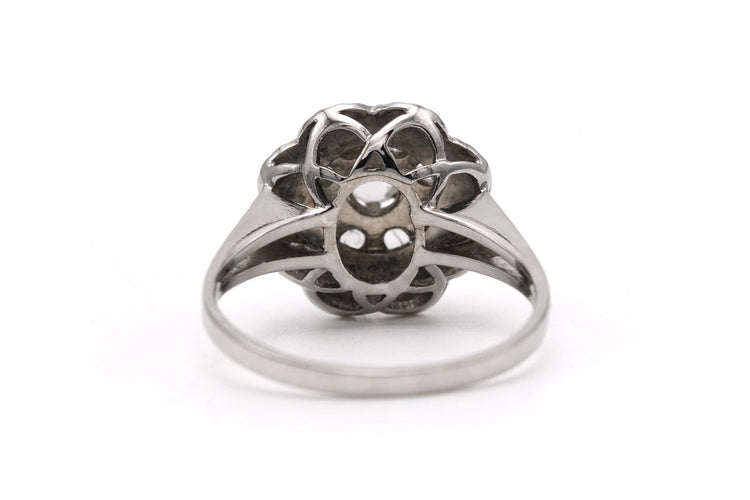 56 Bague Art déco en or blanc 18 carats et diamants 58 Facettes B866