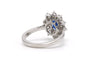 55 Bague contemporaine en or blanc 18 carats, saphir et diamants 58 Facettes 23713