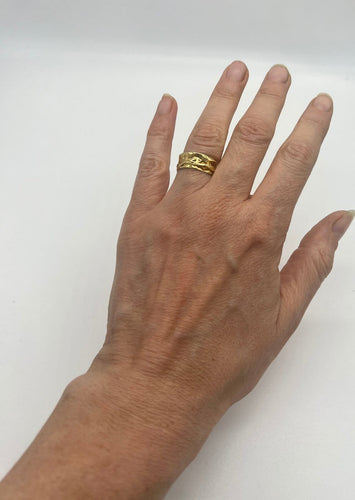 52 Bague froissée en or jaune 18 carats 58 Facettes BAG-1108-01