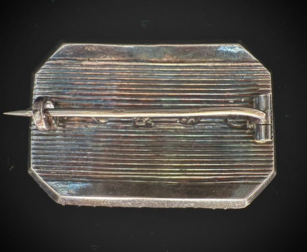 Napoléon III - Broche en or jaune, argent, émail et diamants 58 Facettes Broche 3