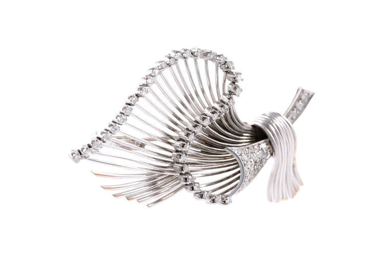 Années 50 - Broche en or blanc et diamants 58 Facettes 23899