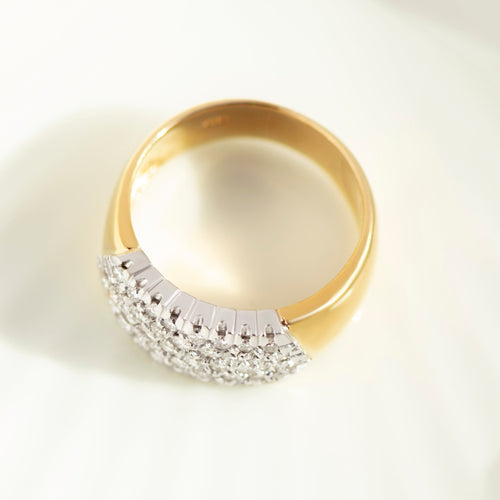 60 Bague large en or jaune 585 avec diamants 58 Facettes HJ062619