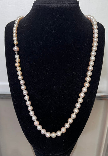 Collier sautoir en or 18K et perles de culture Akoya 58 Facettes 912