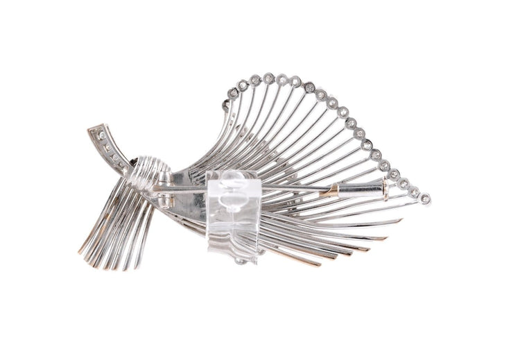 Années 50 - Broche en or blanc 18 carats et diamants 8/8 58 Facettes 23899