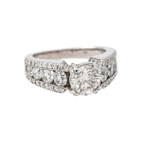 49 Bague solitaire en or blanc et diamants 58 Facettes 5711066RV