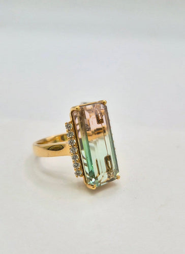 54 Bague tourmaline « melon d'eau » en or jaune et diamants 58 Facettes 323/791