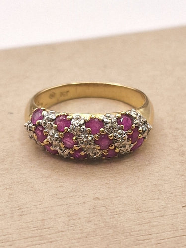 57 Bague pavée rubis et diamants en or 18 ct 58 Facettes CV-109