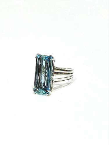 49.5 Bague en or blanc 18 carats et aiguë-marine 58 Facettes 1810616