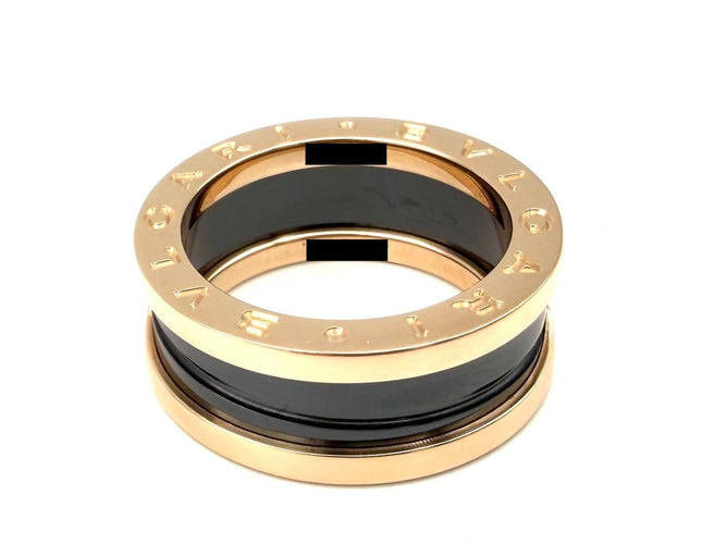 51 BVLGARI B.zero1 - Bague en or rose et céramique 58 Facettes BVLGARI BG