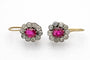 Boucles d'oreilles fleurs en or jaune, diamants et rubis synthétiques 58 Facettes 10716