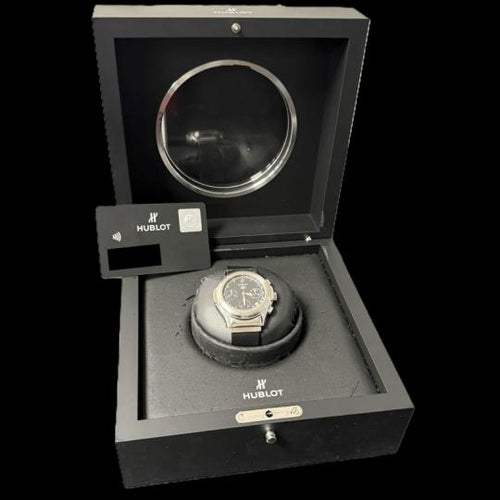 Hublot Elegant - Montre chronographe en acier 58 Facettes MT47492