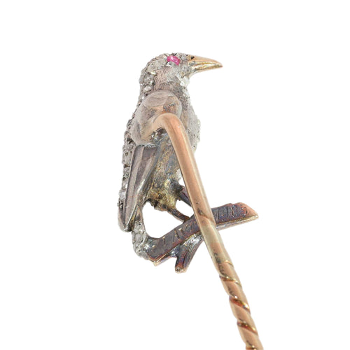 Victorien - Épingle à cravate corbeau en or rouge, argent, diamants et rubis 58 Facettes 22283-0088