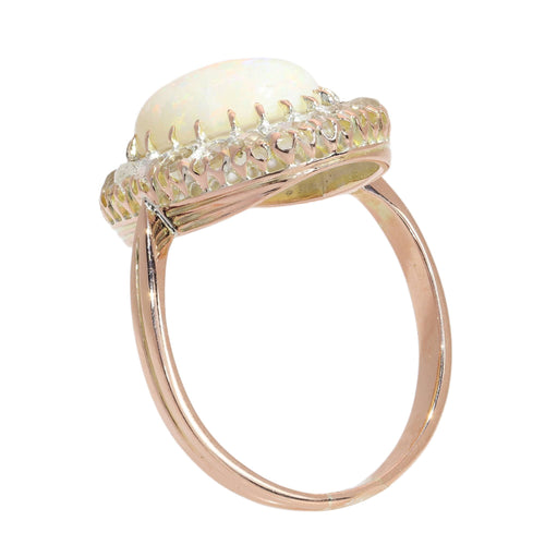 57 Bague victorienne tardive en or rouge, opale et diamants 58 Facettes 26089-0321