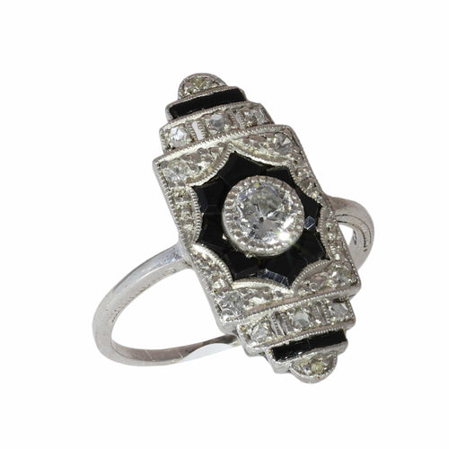50 Art déco - Bague en or blanc, diamants et onyx 58 Facettes 26089-0350