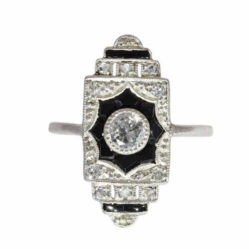 50 Art déco - Bague en or blanc, diamants et onyx 58 Facettes 26089-0350