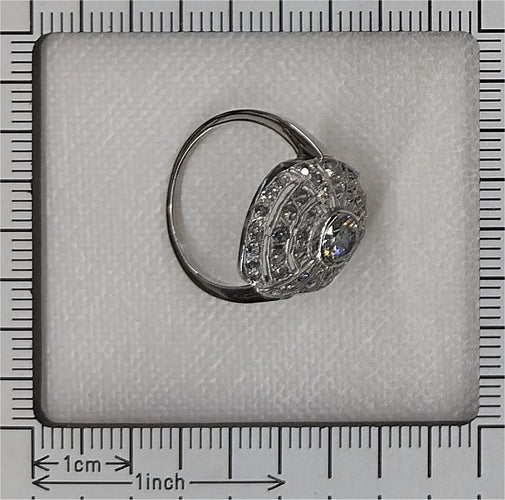 51 Art déco - Bague vers 1930 en platine et diamants 58 Facettes 26089-0385