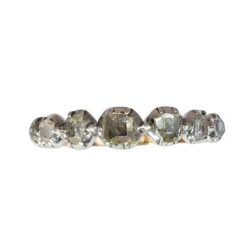 56 Bague vers 1650 en or jaune, argent et diamants 58 Facettes 26089-0394