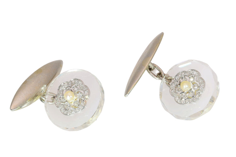 Art déco - Boutons de manchette en or blanc, cristal de roche, diamants et perles 58 Facettes 26090-0265