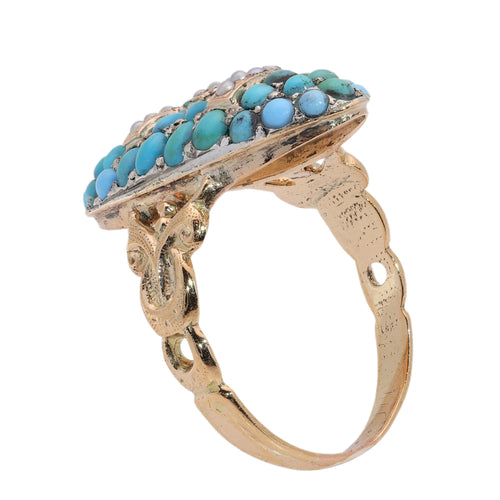 55 Bague victorienne lettre E en or jaune, turquoises et perles 58 Facettes 26106-0420