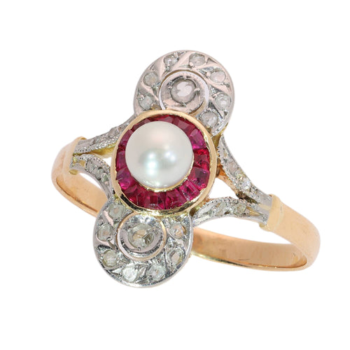 54 Belle Époque-Art déco - Bague en or jaune, perle, rubis et diamants 58 Facettes 26106-0425