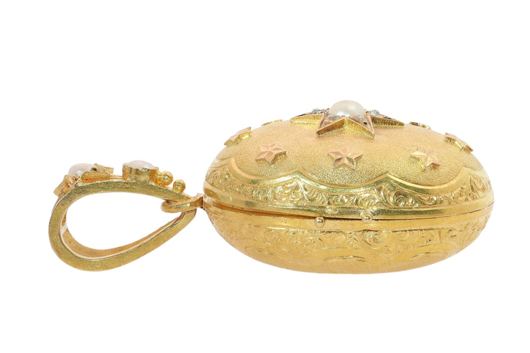 Pendentif porte-photo victorien en or jaune 18K, diamants et perles 58 Facettes 26106-0437
