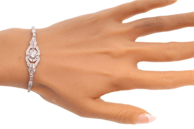 Art déco - Bracelet en platine et diamants, vers 1930 58 Facettes 26117-0106