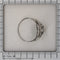 57 Art déco - Bague de fiançailles en or blanc, diamant et saphirs 58 Facettes 26127-0190