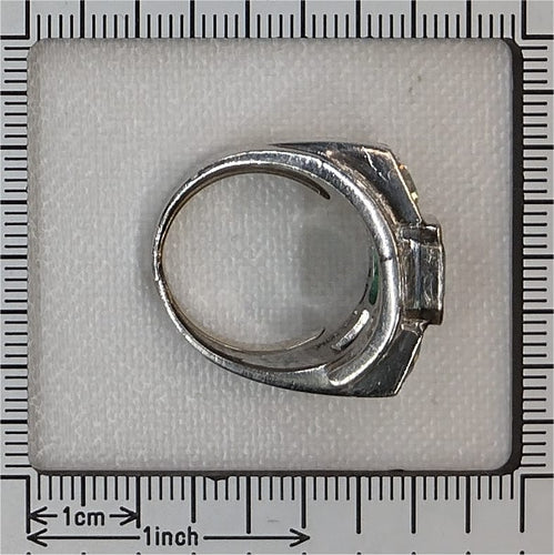 55 Bague en platine avec émeraude et diamants 58 Facettes 26155-0112