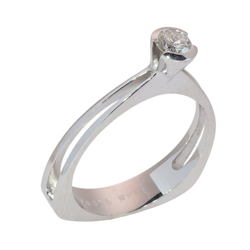 53 Bague solitaire circa 1970 en or blanc 18K et diamant 58 Facettes 26232-0163