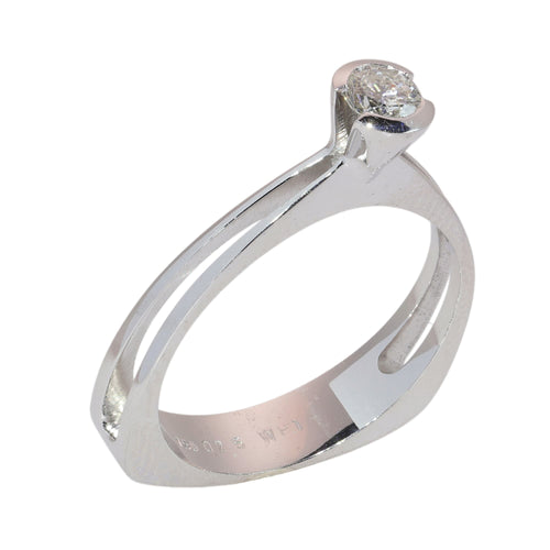 53 Bague solitaire circa 1970 en or blanc 18K et diamant 58 Facettes 26232-0163