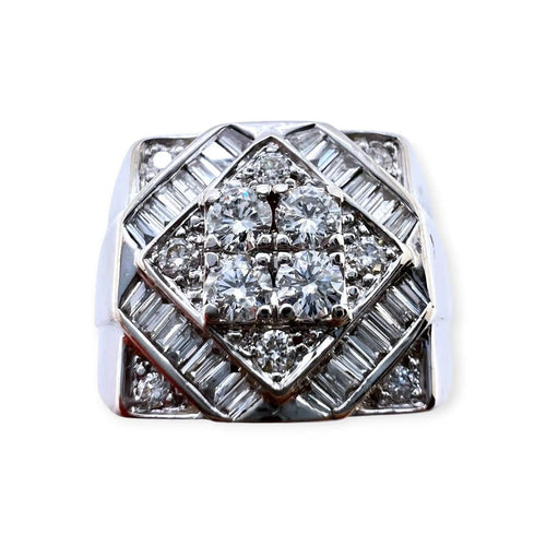 59 Chevalière - Bague en or blanc et diamants 58 Facettes 330097920