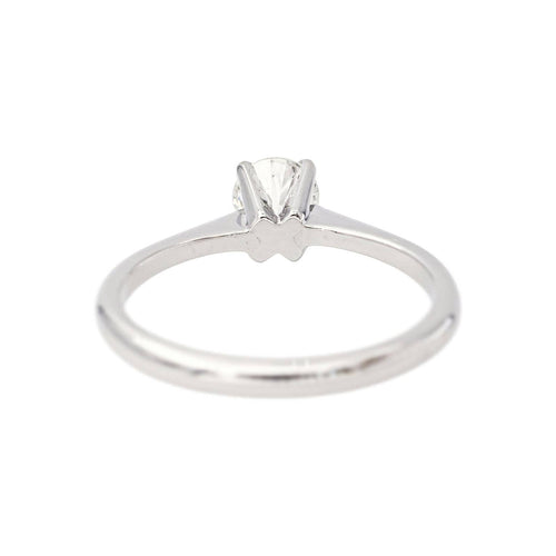47 Bague solitaire en or blanc et diamant 58 Facettes 5898455RV