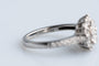 51 Bague chou en or blanc 18K et diamants 2,16 ct 58 Facettes BGCHOUCC1531-107