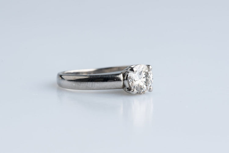 50.5 Bague solitaire en platine avec diamant 0,80 ct H VS2 58 Facettes SOLDCC1531-107